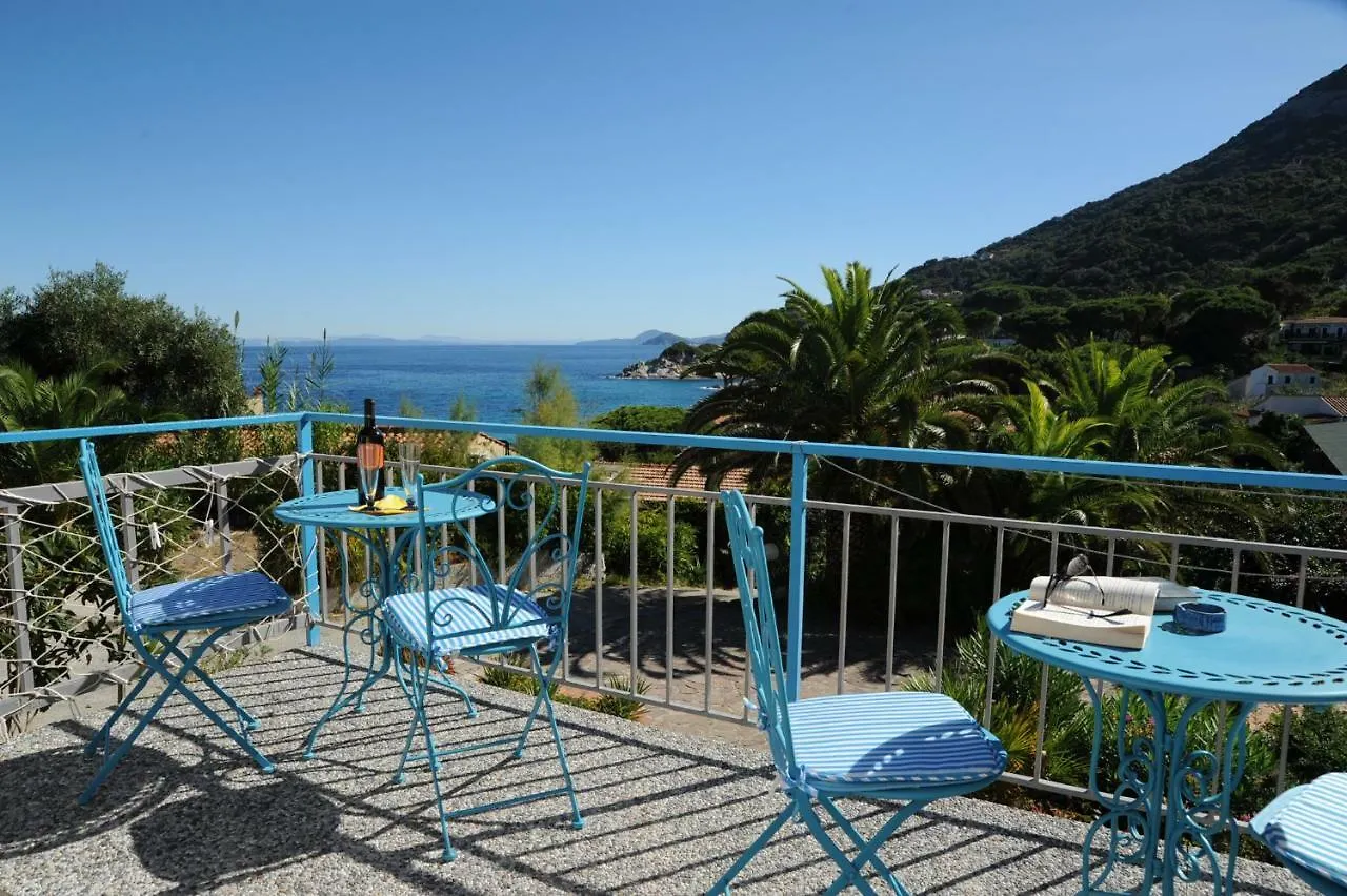B&B Hotel Il Veliero - La Vela Del Veliero SantʼAndrea